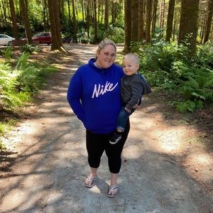 Meet your Posher, Briana